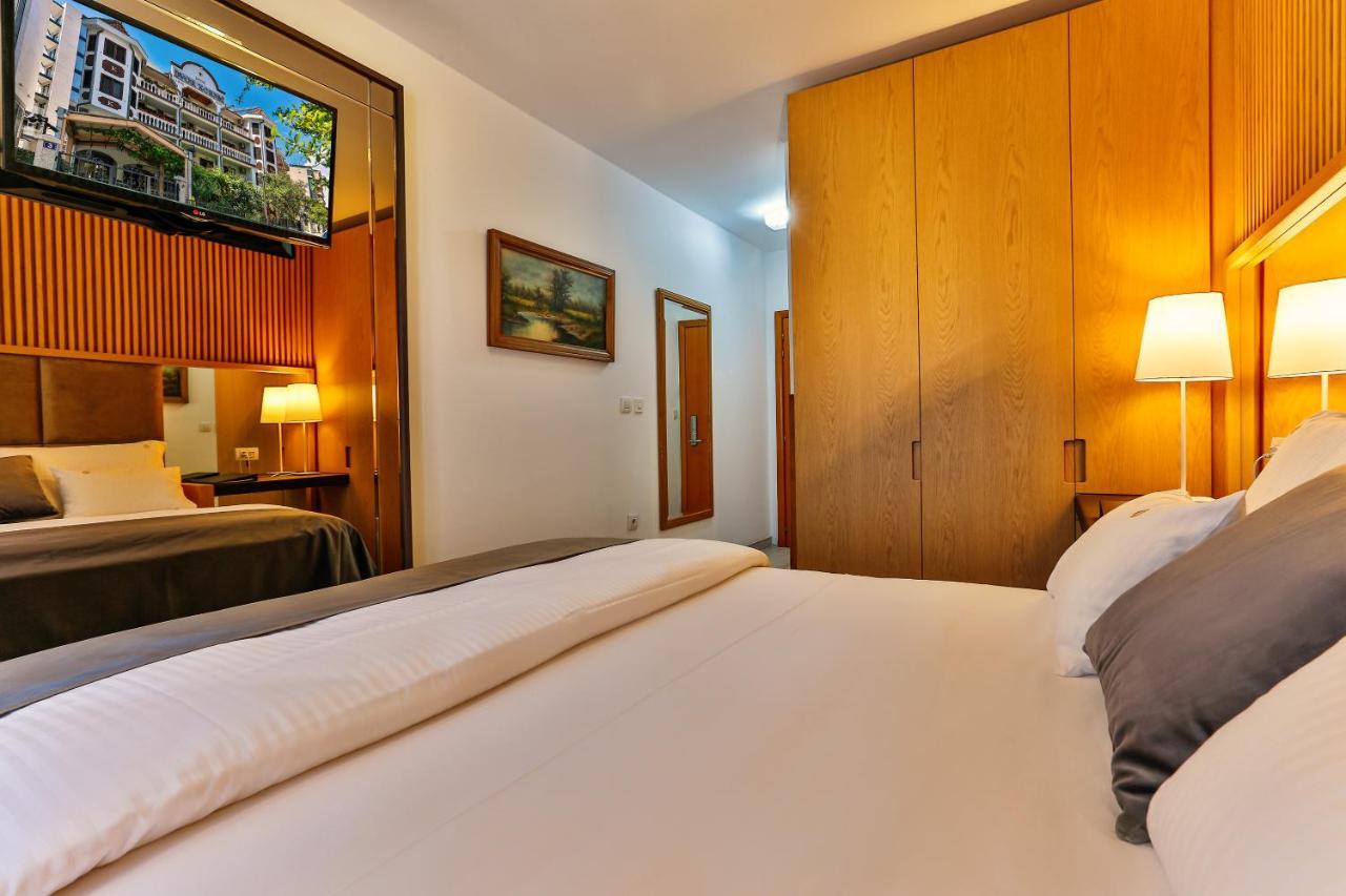 Villa Dvor Kornic Budva Eksteriør bilde
